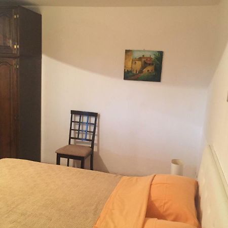 Tea1 Apartment พูลา ภายนอก รูปภาพ